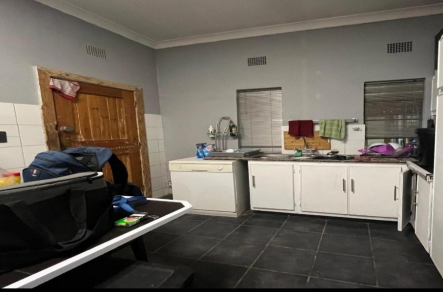 4 Bedroom Property for Sale in Noordhoek Free State